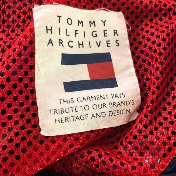 TOMMY Hilfiger Zip Up Windbreaker Jacket - Picture 14 of 16